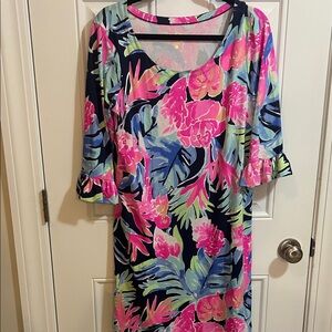 EUC Lily PulitzeNavy Floral Scoop Neck Women’s dress, size large